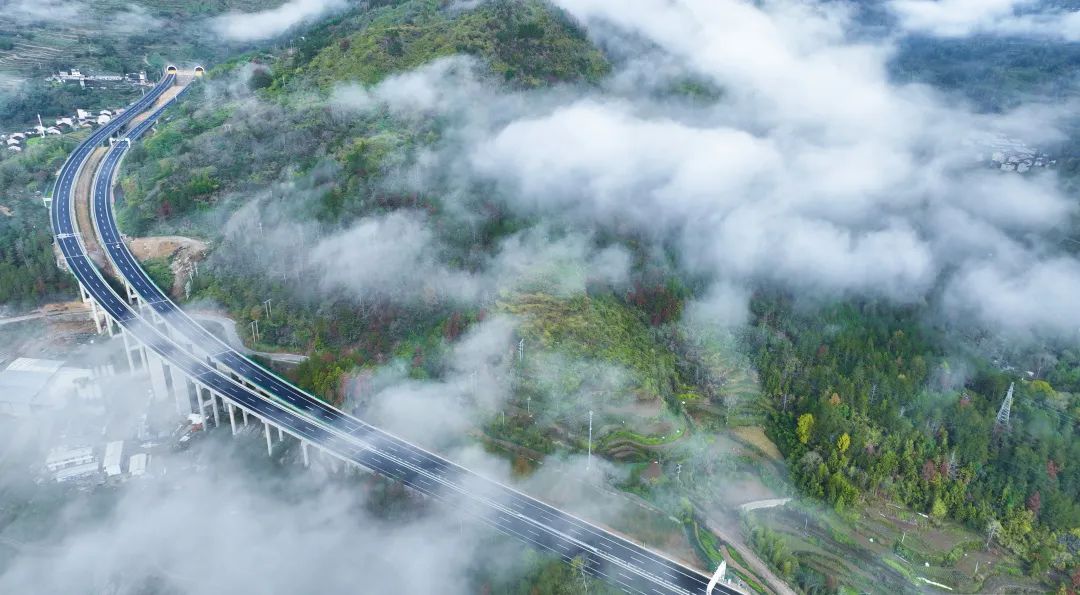 100秒了解景文高速如何建成→_澎湃号·政务_澎湃新闻-the paper