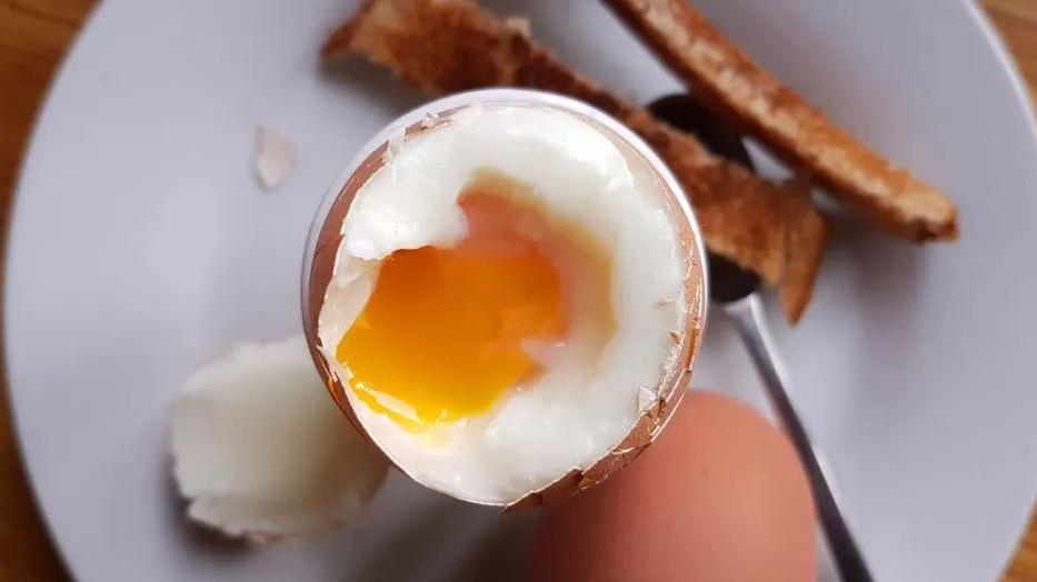 生鸡蛋和溏心蛋也能吃？吃之前要明白这些道理