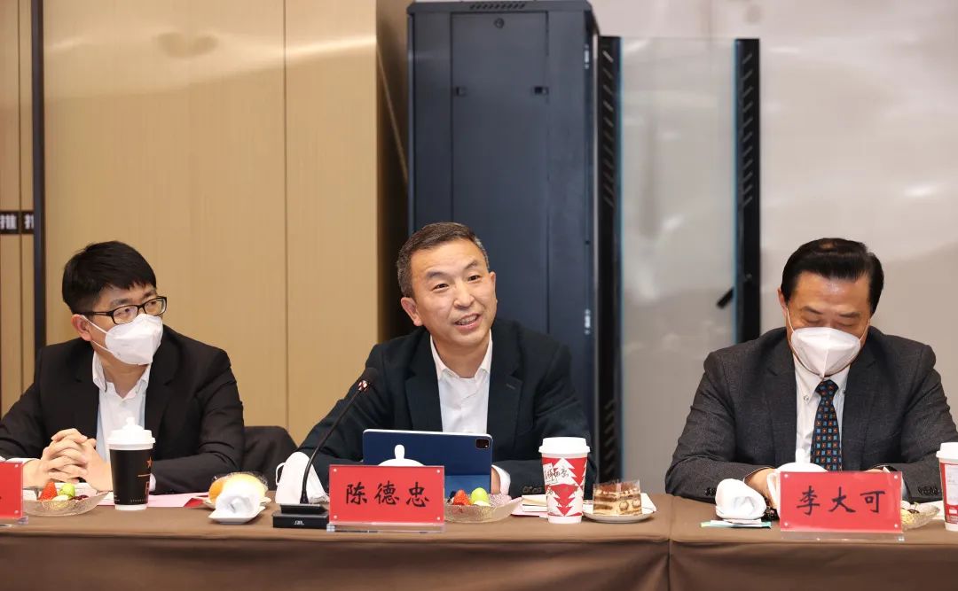 上海电科基金创始合伙人陈德忠是滨湖的老朋友,他详细介绍了上海电科