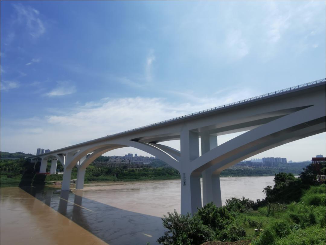 礼嘉嘉陵江大桥实现世界首例五桥同转!--见道网