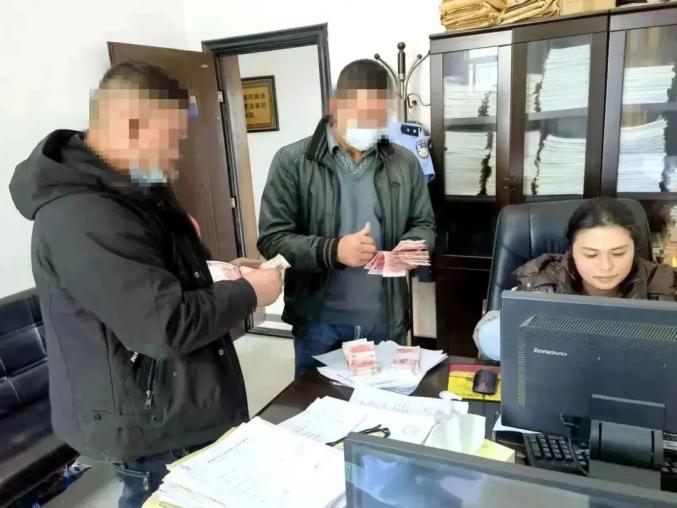 寒冬亮剑暖民心|冷水江法院:行到位437万余元,执行行动见实效!