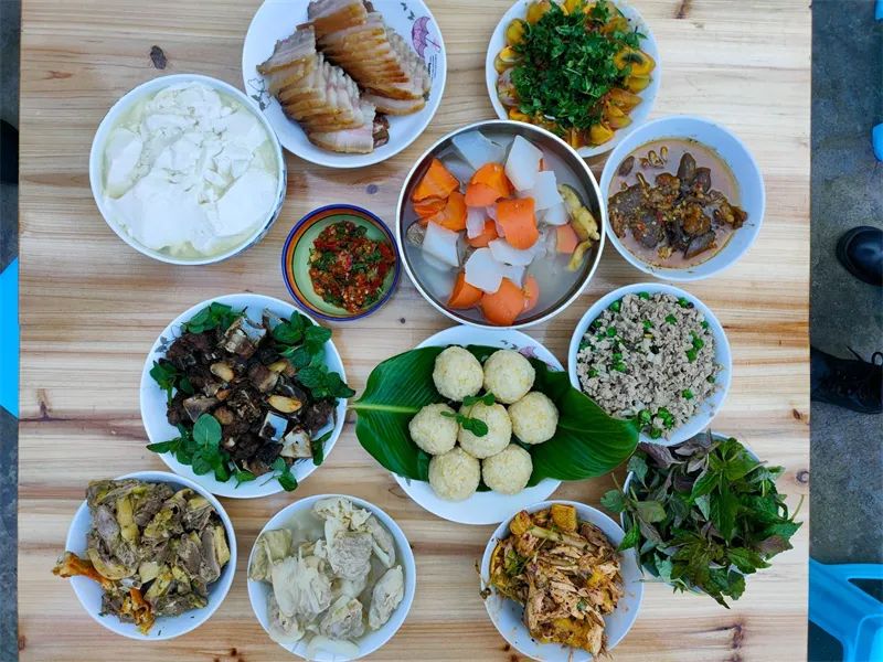 春节乐游文山丨吃特色美食，寻浓浓年味