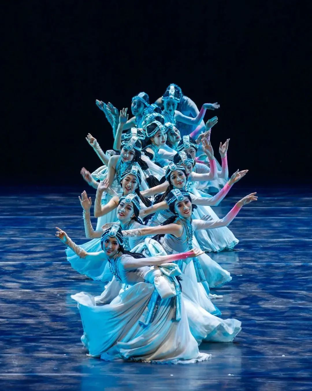吉林省歌舞团参加首届“金鹤杯”舞蹈展演_吉林省歌舞团有限责任公司|吉林省歌舞团|省歌【官网】