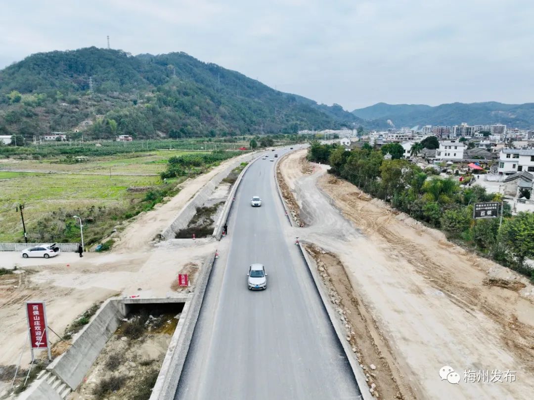 s221线湖寮至枫朗段公路改造项目实现硬底化通行_澎湃号·政务_澎湃