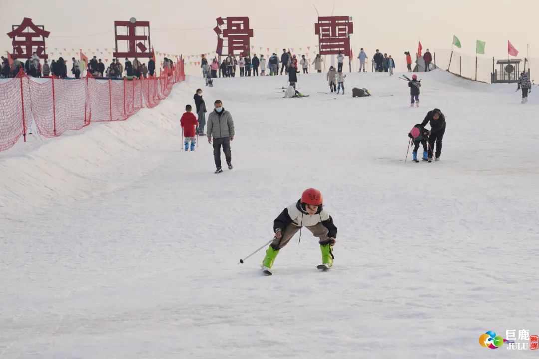 巨鹿金玉庄滑雪场图片