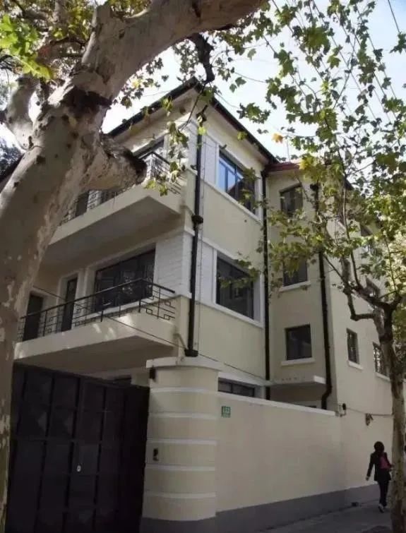 【阅读建筑】申城这条700余米的小路，在法桐掩映下典雅而又浪漫