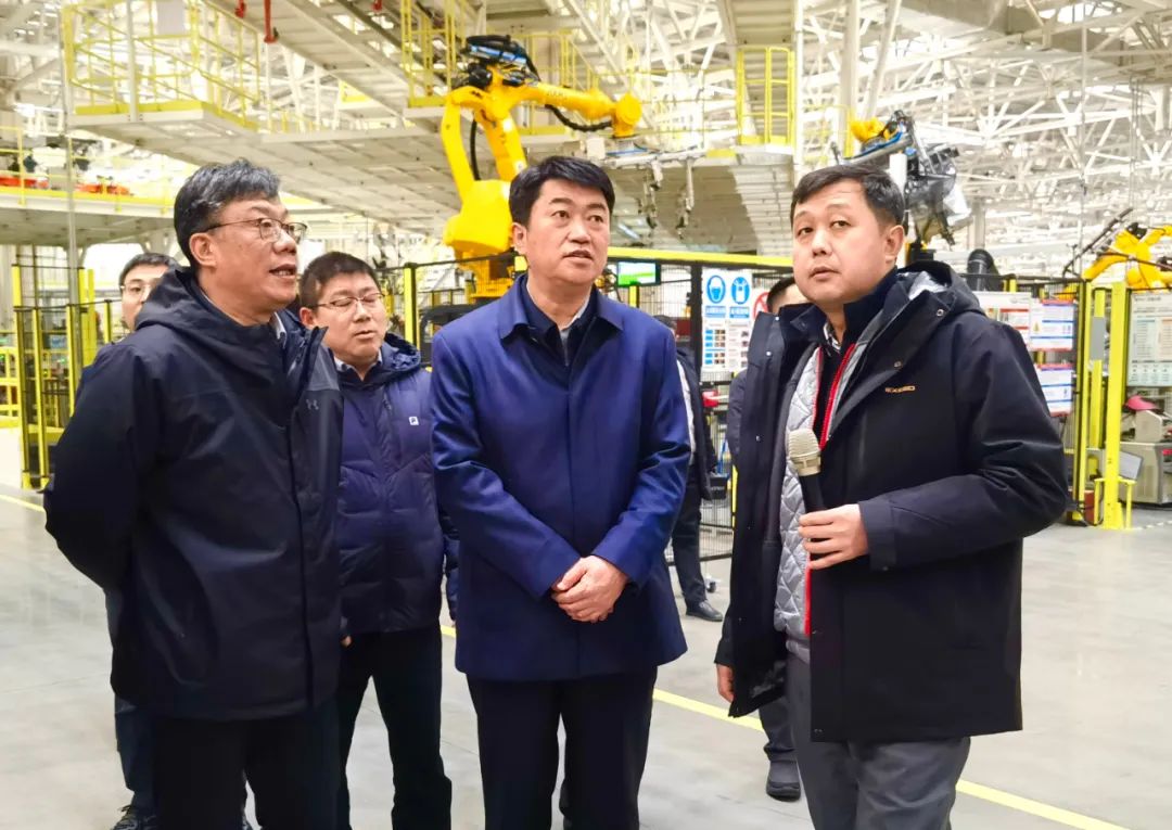 2月15日,鄂尔多斯高新技术产业开发区党工委书记,东胜区委书记高屹东