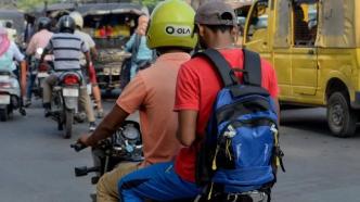 印度禁止摩的载客，中等收入家庭“举步维艰”？