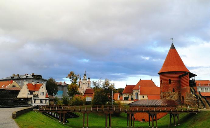 在考纳斯，享受立陶宛的“故都的秋”
