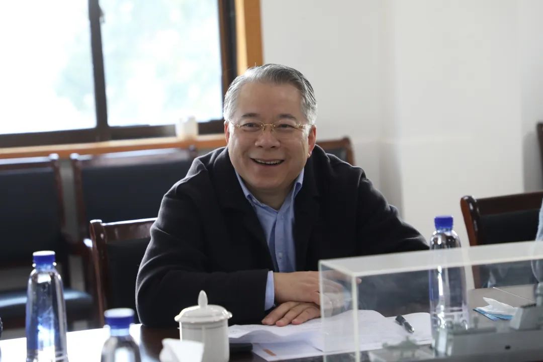 【要闻】区政协主席祝学军赴颛桥镇安乐村调研