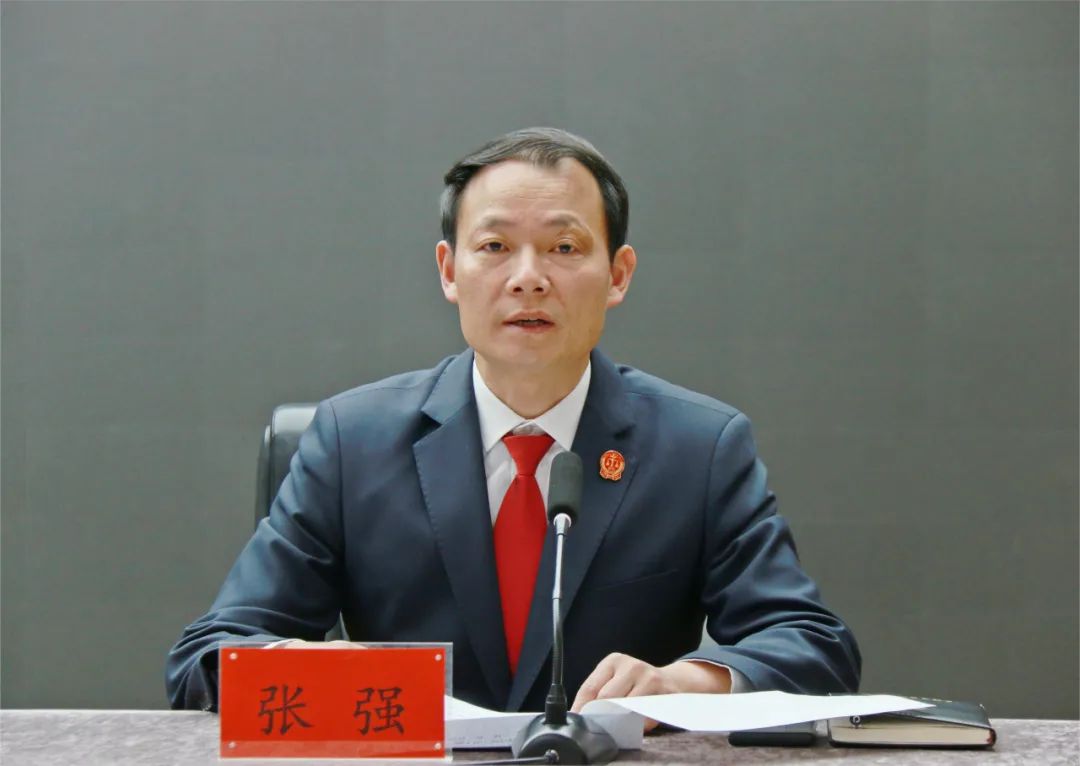 州纪委监委派驻州法院纪检监察组组长张强组织学习《中共甘肃省委