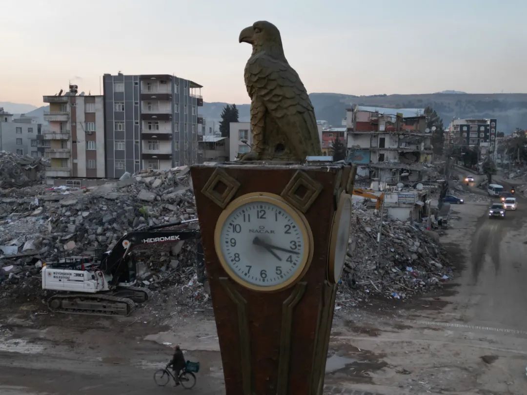 土耳其强震：80岁，他失去8位亲人