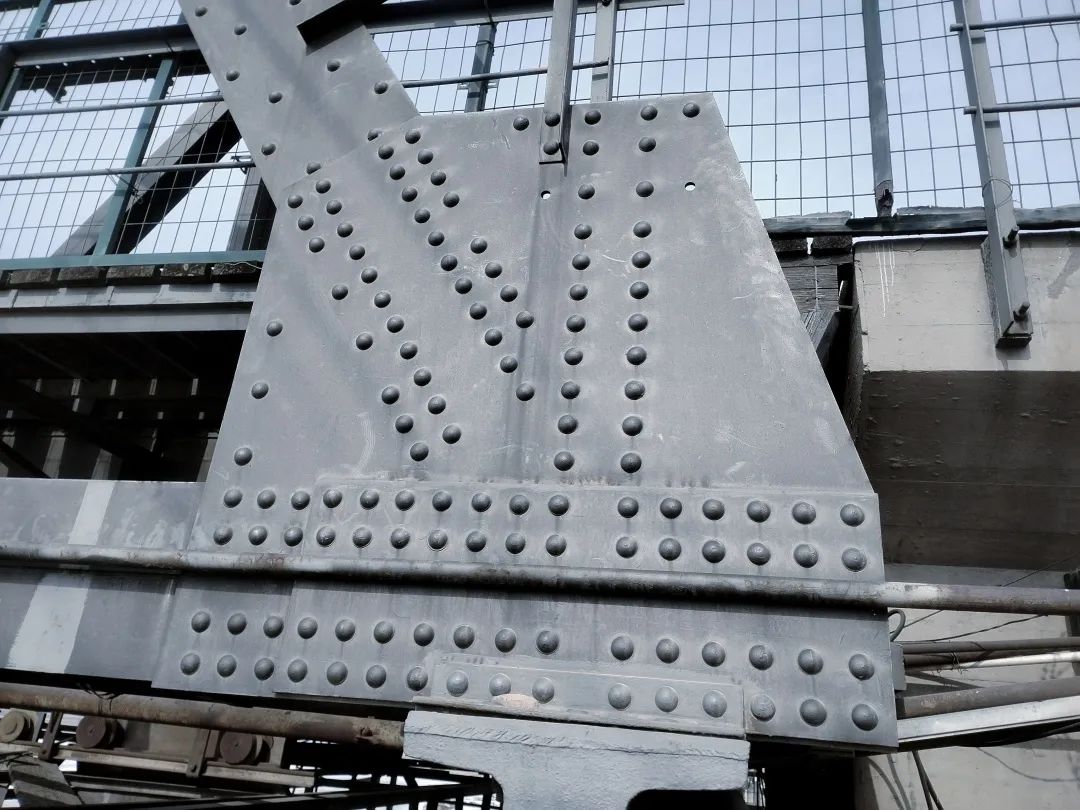 30000多条螺栓,是如何连接起黄河大桥的?