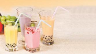 明星都钟爱的奶茶店生意，褪下光鲜后一地鸡毛