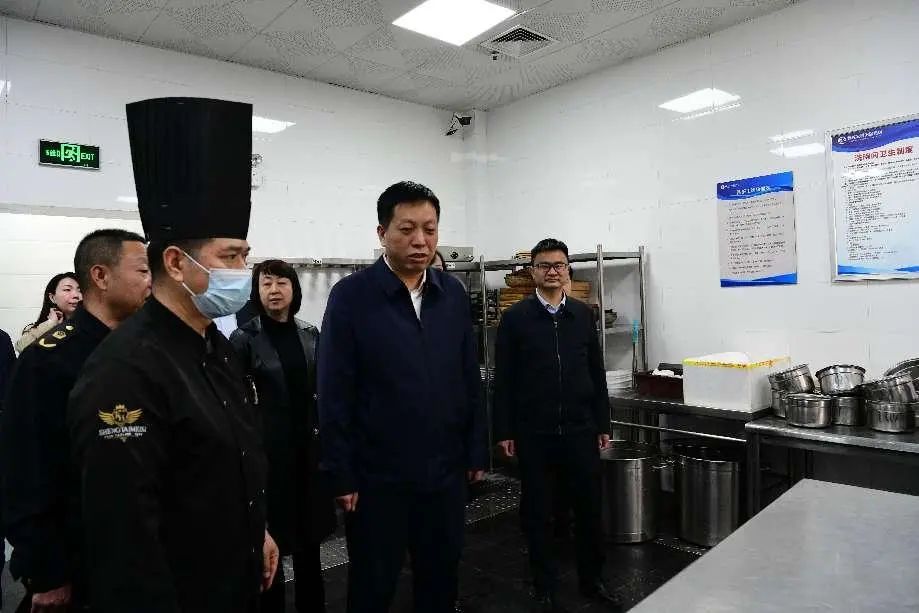示范区党工委委员,杨陵区委书记李函督导食品安全"两个责任"工作机制
