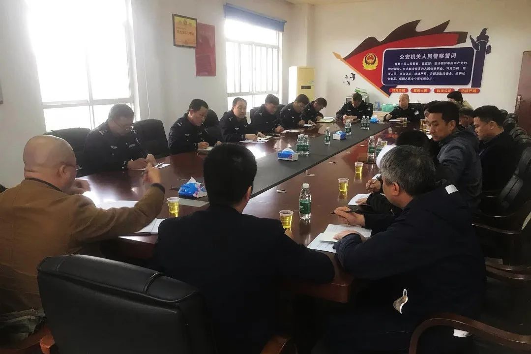 河源高速交警联合多部门开展高速公路安全隐患排查整治行动