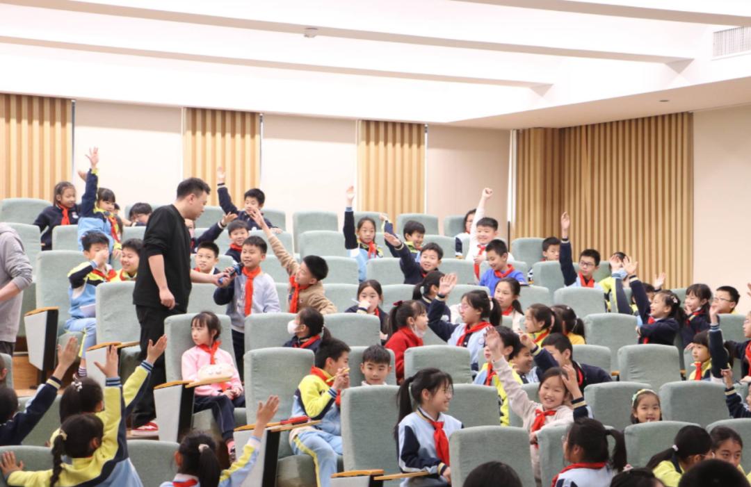 杭州市胜利实验学校这堂课敲开新闻的大门_澎湃号·媒体_澎湃新闻-the