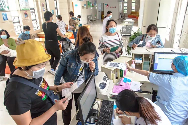 医疗网怎么进入媒体焦点：赋能基层，如何让“网底”医疗持续有劲头？文汇报记者走进嘉定社区医院_https://www.jmylbn.com_新闻资讯_第1张