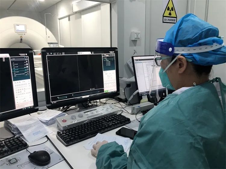 医疗网怎么进入媒体焦点：赋能基层，如何让“网底”医疗持续有劲头？文汇报记者走进嘉定社区医院_https://www.jmylbn.com_新闻资讯_第3张