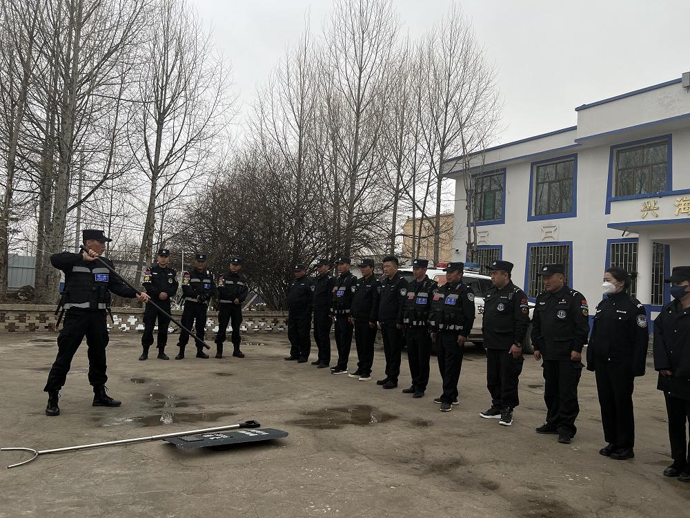 河卡派出所：送教下基層 實戰強技能