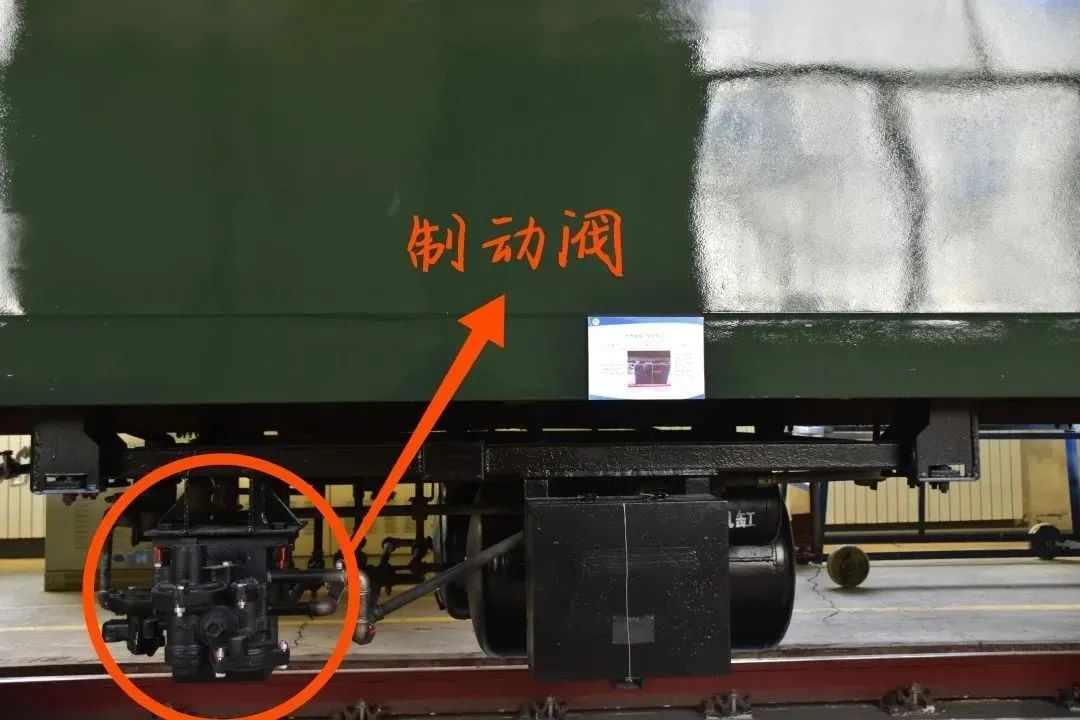 火车迷如何给火车制动心脏做手术