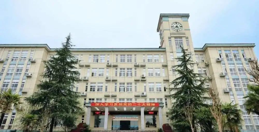 平面图(道路采用三纵七横)二,征名范围本次征集面向寿昌中学全体教职