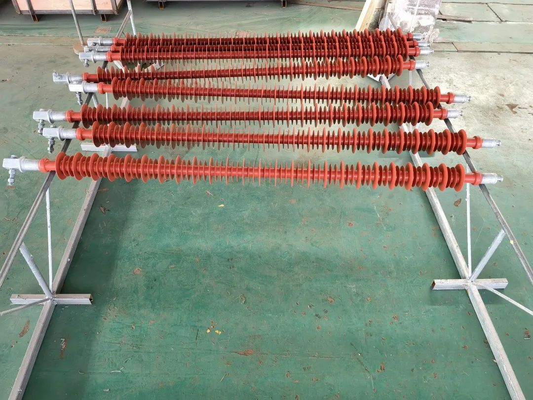 标准解读| 防风抗台“隐形英雄”，基建新技术——国内首个《跳线用限位式防风偏复合绝缘子技术条件》…