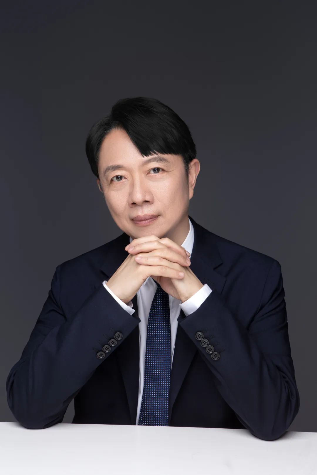 书香|9位校长力荐好书,值得一看!_澎湃号·政务_澎湃新闻-The Paper