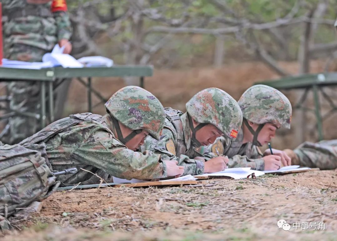 战地演兵 步兵单兵单装考核，肾上腺素全程飙升！ 澎湃号·政务 澎湃新闻 The Paper