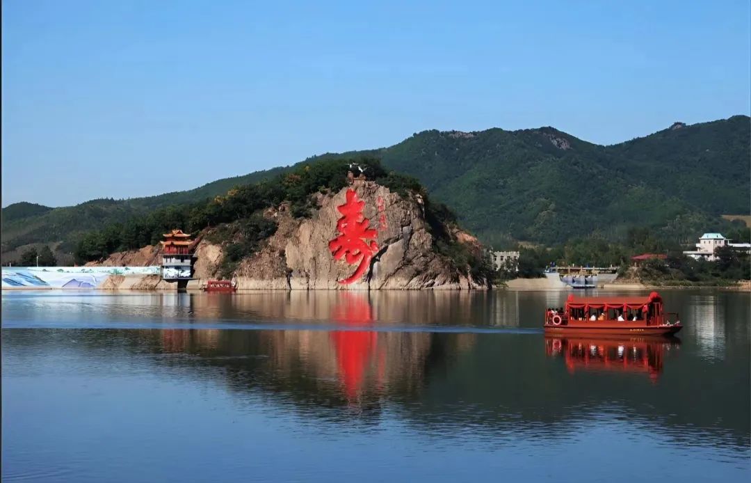 黑龙江长寿山国家森林公园,位于延寿县城东南25公里处,始建于2010年