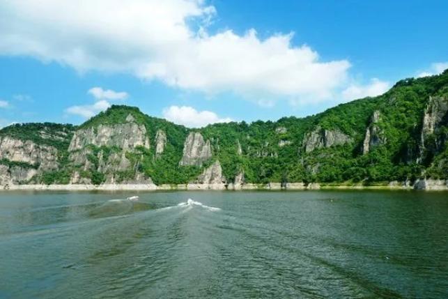 官宣白山这条旅游精品线路入选快来玩吧