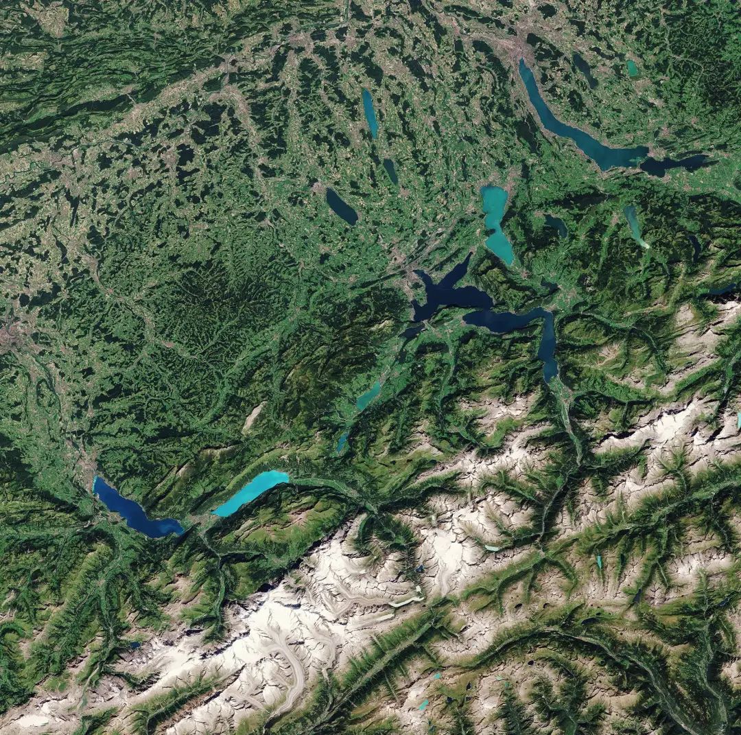 瑞士洛桑大学地图-卫星地图