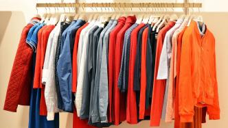 一季度新增54家全国首店，服饰行业腰斩