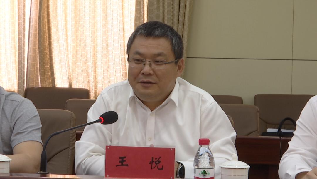 中国农业银行天津分行副行长张敬涛一行来我县就定点帮扶工作进行对接