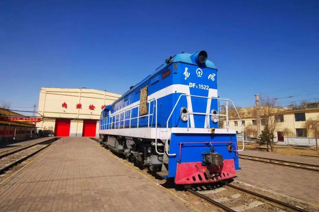 倒着开的火车……能到目的地吗?_澎湃号·政务_澎湃新闻-the paper