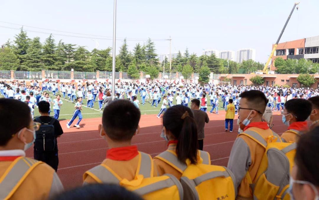 双莱交流同成长 两校携手同进步——莱西市济南路小学迎接莱阳市童心