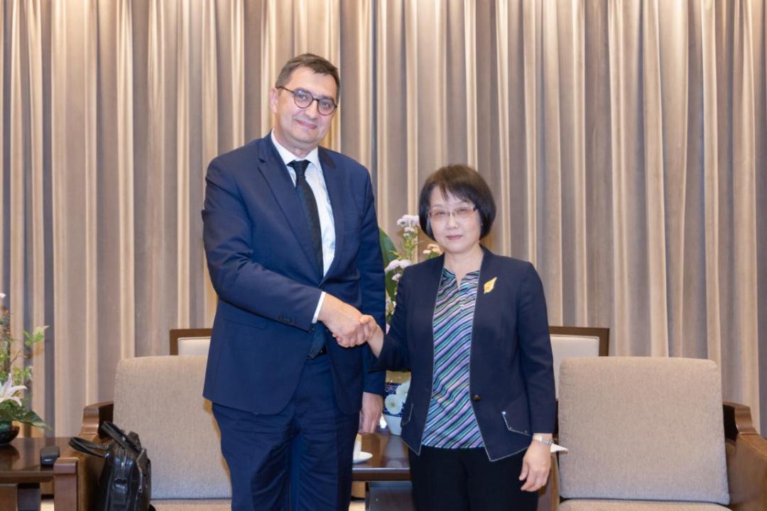 上海市政府副秘书长尚玉英会见克罗地亚科学和教育部代表团