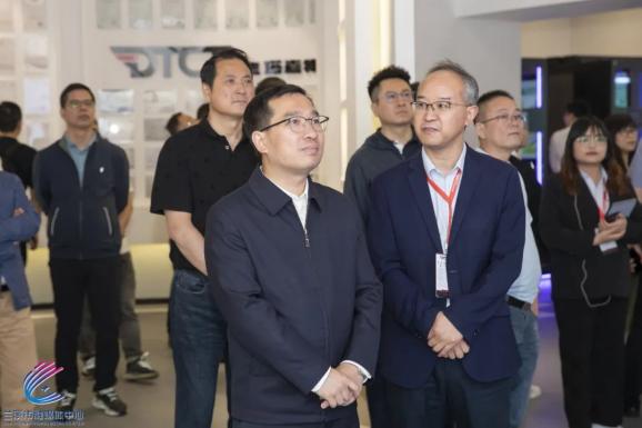 兰溪举行“企业家日”参观学习“企业数字化、智能制造”活动：开拓视野提升理念 对标先进加快转型