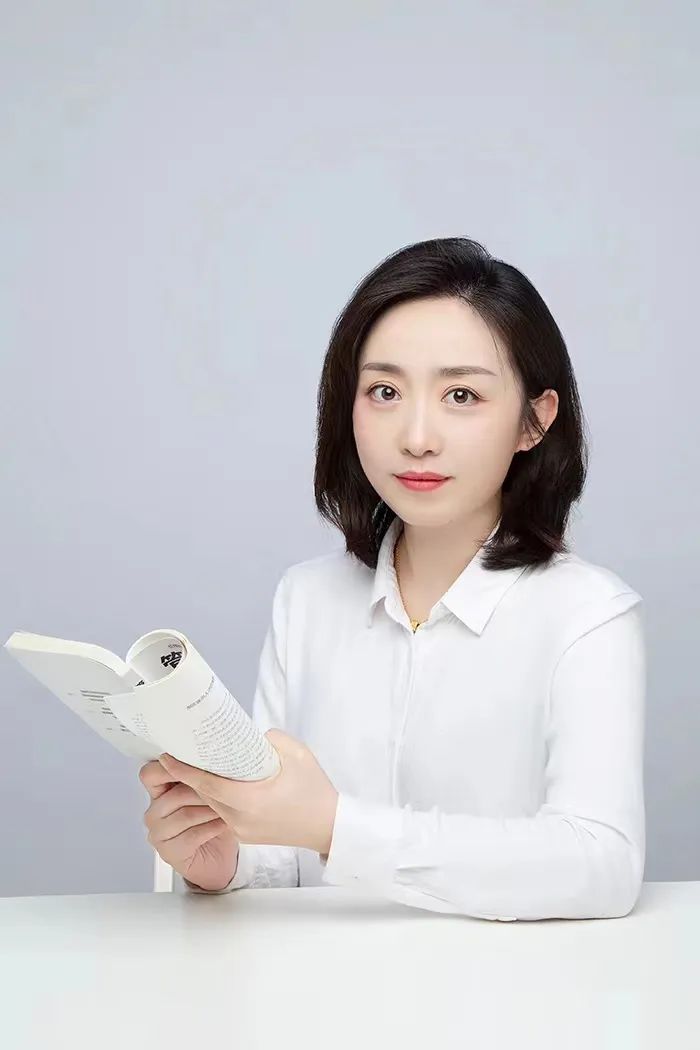 【真人图书馆·乐读悦听】和陈凌灵老师一起"从朗读者到演说家"