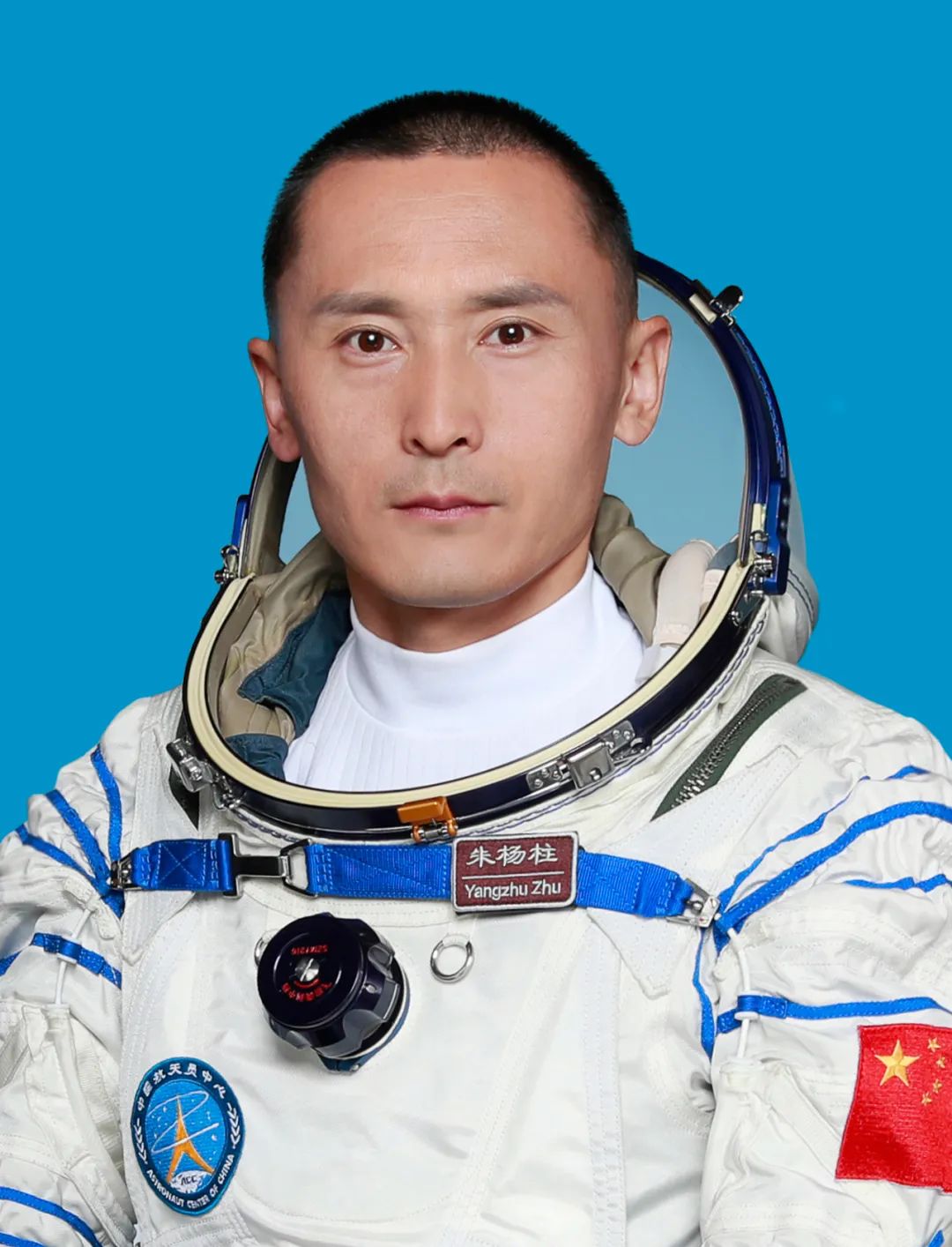 神舟十号航天员出征仪式_3名航天员都是博士_神舟十号航天员出征