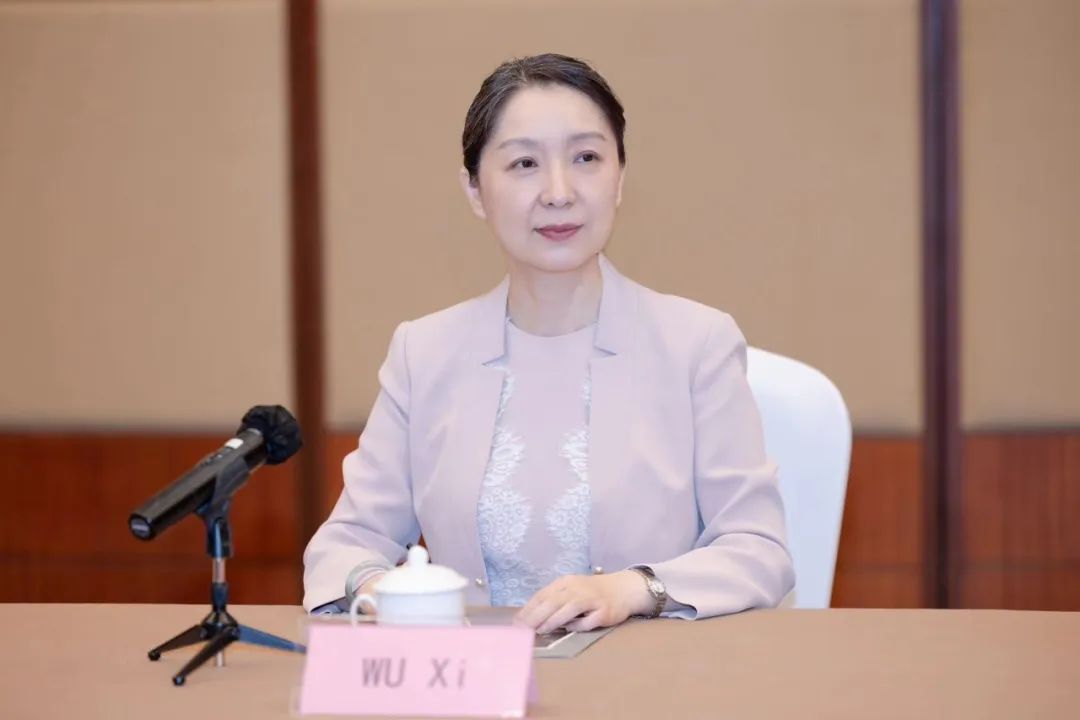 外交部领事司司长吴玺与外国驻沪领团代表座谈_澎湃号·政务_澎湃新闻