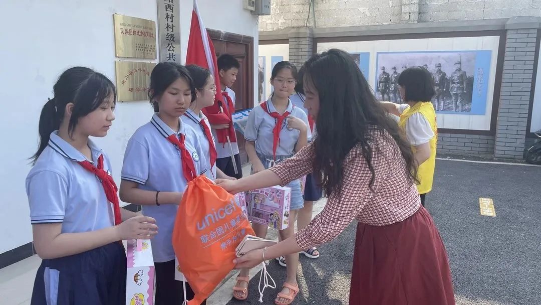 灵川县各级妇联开展庆祝"六一"儿童节系列活动_澎湃号·政务_澎湃新闻