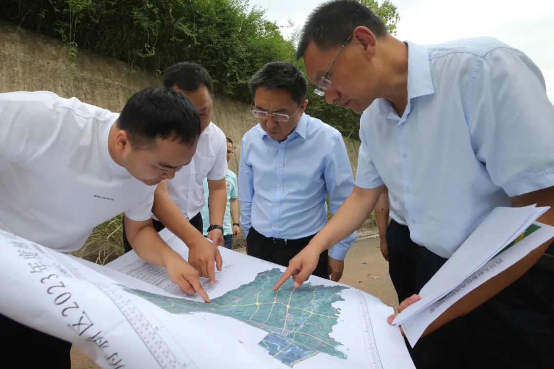 陈历章带队调研大运会场馆周边环境整治及地灾隐患点整治工作_澎湃号