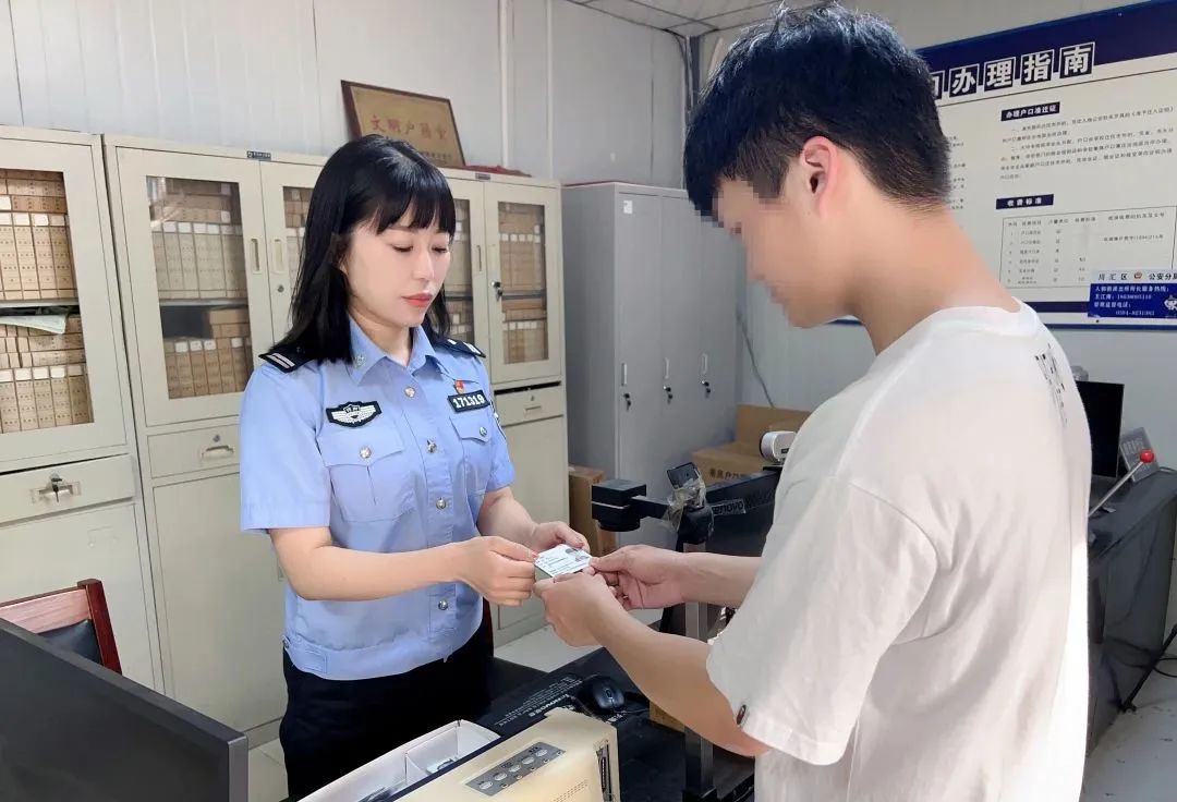 护航高考 | 你们全力以赴,我们全程守护!_澎湃号·政务_澎湃新闻-The Paper