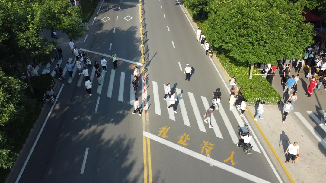 护航高考圆满结束,这份考场外的“答卷”,请查收!_澎湃号·政务_澎湃新闻-The Paper