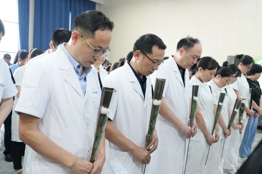 医生去世捐器官救3人_陈仲伟医生因抢救无效辞世_女死囚犯捐献器官