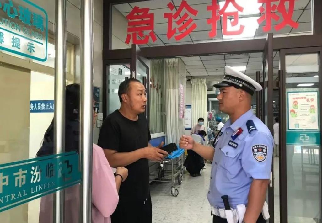 【我为群众办实事】男子手指被绞断 ，临汾市公安局交警支队民辅警一路疾驰护送就医！澎湃号·政务澎湃新闻 The Paper 3847