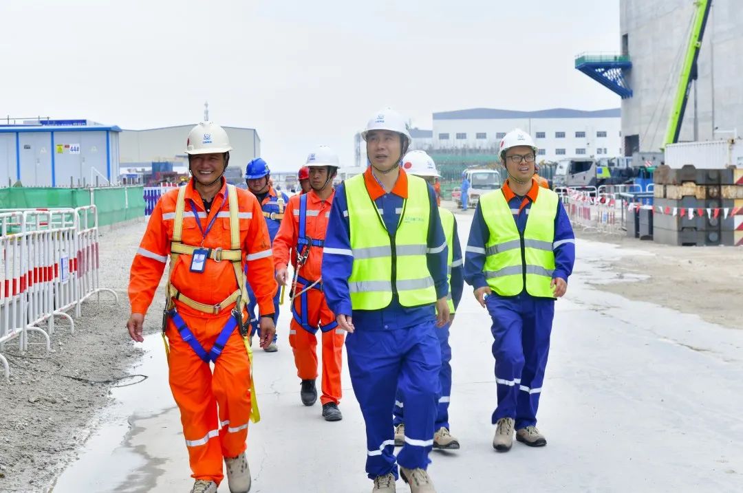 中国核建副总经理,总法律顾问杨振华到中核二四漳州核电项目部调研