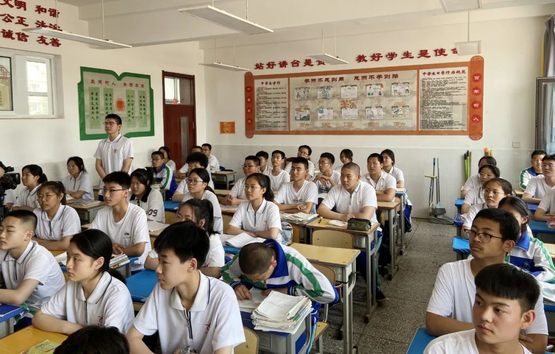 【争做新时代好少年】长岭县第一中学开展"新时代好少年"张博涵同学