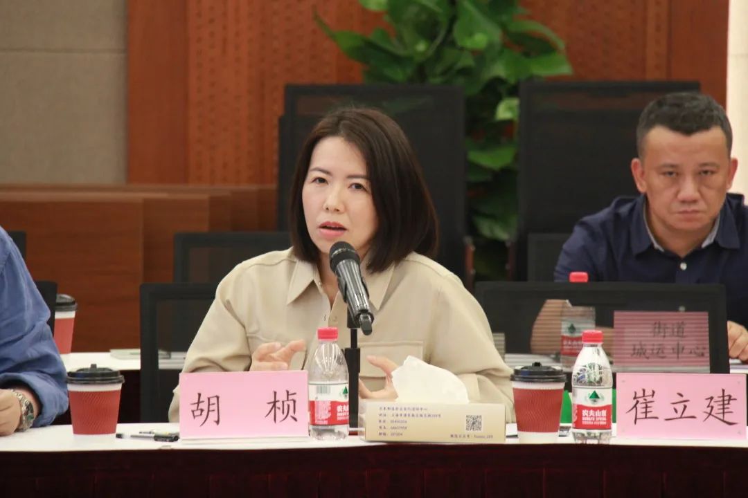 区政协委员胡桢建议在公寓新建方面,可对标高端人才(如金融人才等)